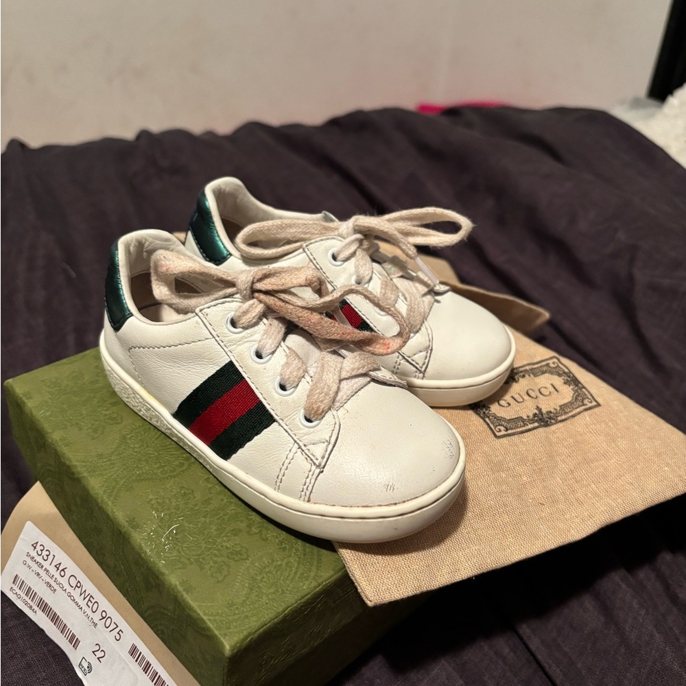 Gucci toddler shoes